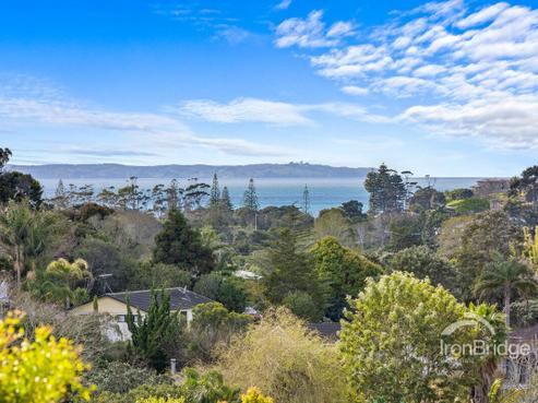 32 Awaruku Road, Torbay