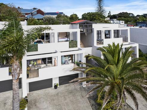 6/8 Monte Cassino Place, Birkdale