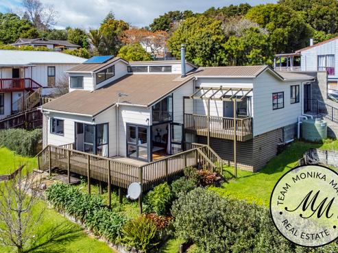 6 Grevillea Court, Totara Heights