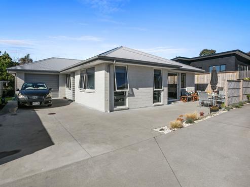 9 Anatere Rise, Athenree