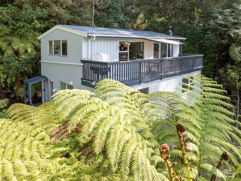 470C Stokes Valley Road, Stokes Valley
