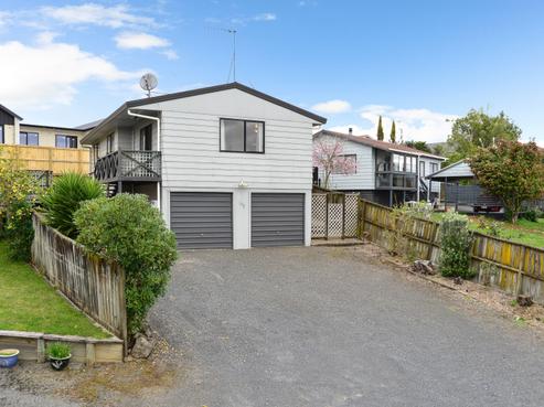 16B Tupelo Street, Pukete