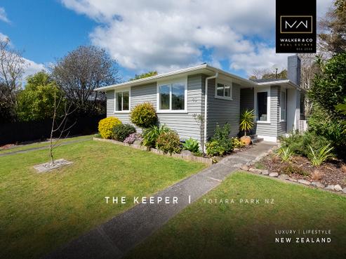 40 Larchmont Grove, Totara Park