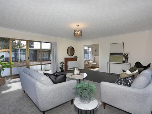 19 Churchill Avenue, Feilding