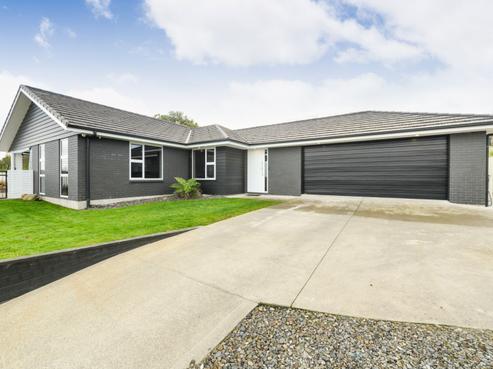 36 Macdonald Heights, Feilding