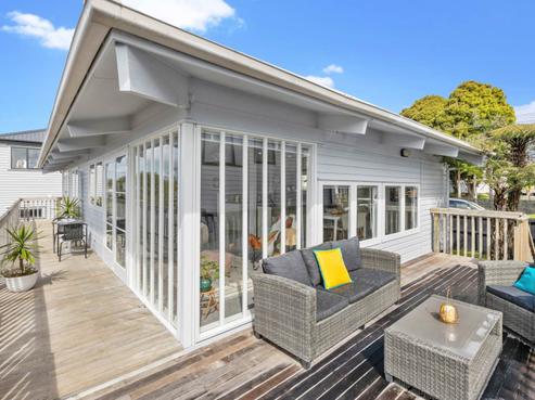 58 Renata Crescent, Te Atatu Peninsula
