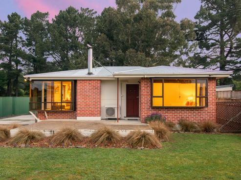 37 Viscount Road, Waldronville