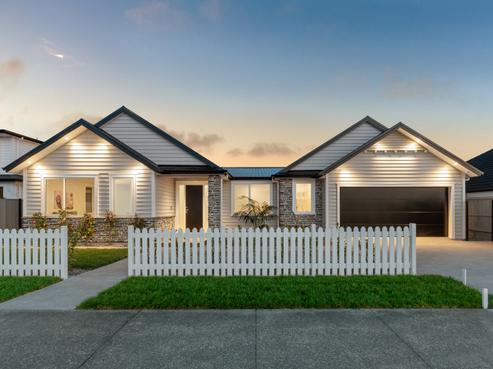 74 Manuel Road, Silverdale
