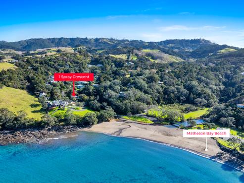 1 Spray Crescent, Leigh