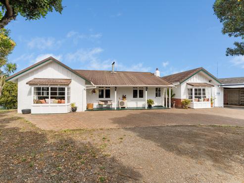 53 Tasman Road, Otaki Beach