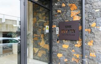 106/10 Lion Place, Epsom