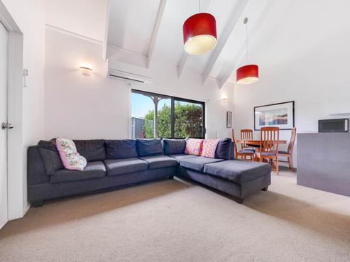 3/58 Manuroa Road, Takanini