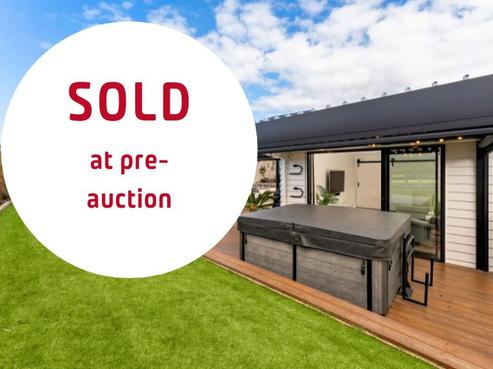8 Manuel Road, Silverdale