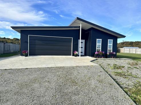 6 Holly Robinson Place, Hokitika