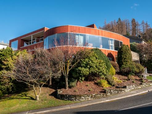 62 Hensman Road, Queenstown Central