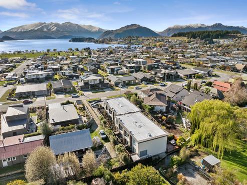 3/62 Tenby Street, Wanaka