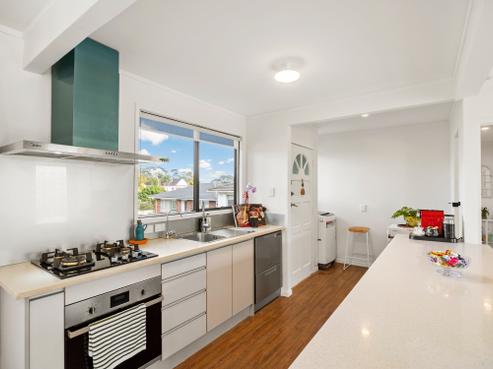 6 Cairngorm Place, Highland Park