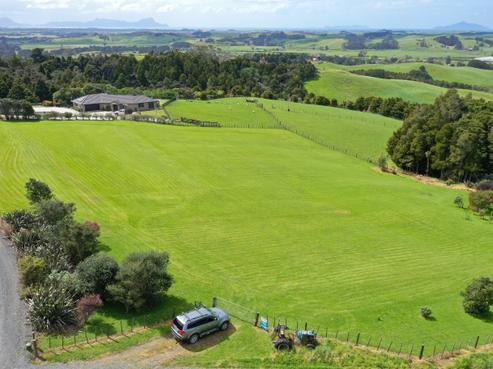241 Brooks Road, Waipu