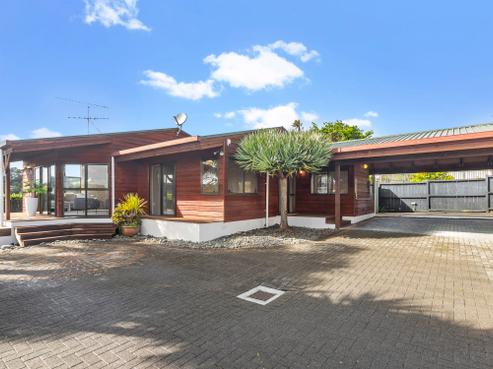 97A Verbena Road, Birkdale
