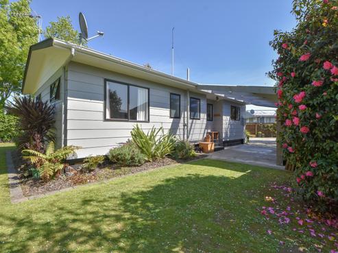 9 Baillie Crescent, Carterton