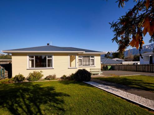 93 Beach Road, Kaikoura
