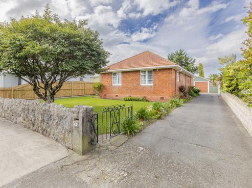 42 Barker Road, Marewa