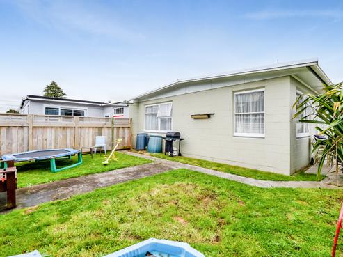 10/33 Maire Street, Inglewood