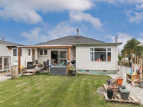 5 Webb Street, Westport
