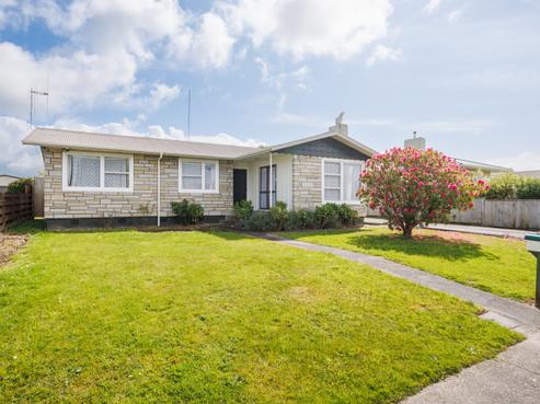 43 Sutherland Crescent, Westbrook