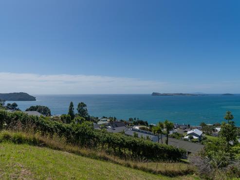 279 Paku Drive, Tairua