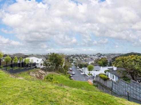 8 Barton Street, Strandon