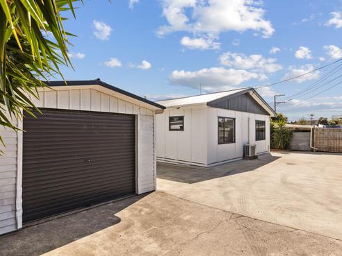 168 Tukapa Street, Westown