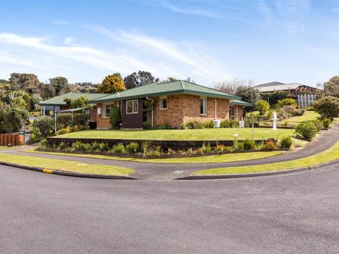 8 Cyrus Street, Whalers Gate