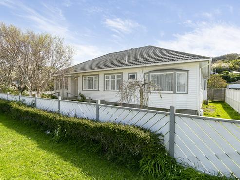73 Oxford Street, Tawa