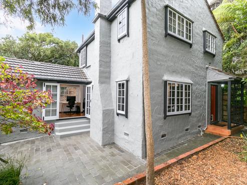 19 Torwood Road, Khandallah
