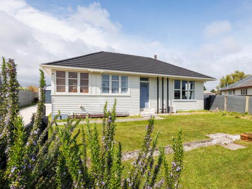 16 Avon Terrace, Roslyn