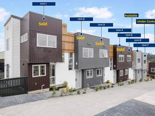 6/24 Mili Way, Ranui