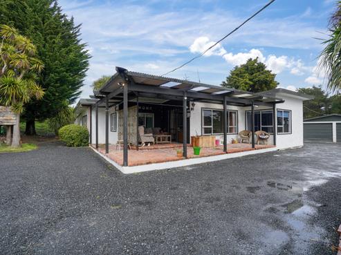 20 Huruhuru Road, Otatara