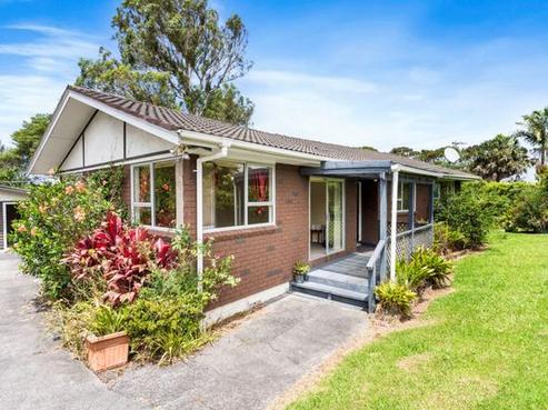 64 Harmel Road, Glendene