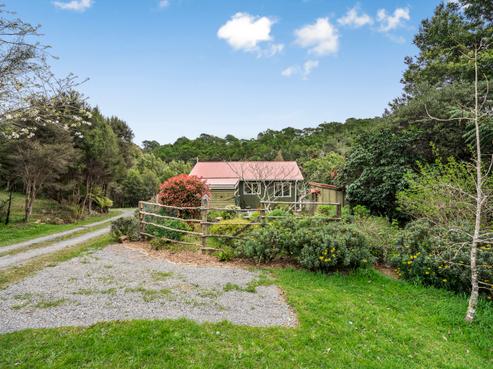 100A Hair Street, Wainuiomata