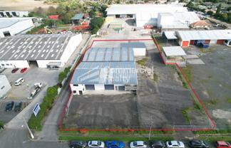 Economic Takanini Warehouse & Yard