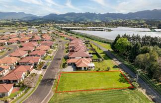 25 Ballantyne Way, Katikati