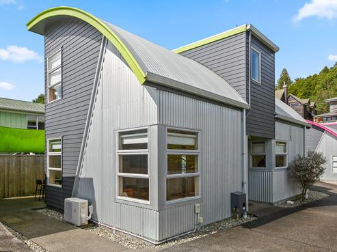32B Gilbert Street, New Plymouth Central