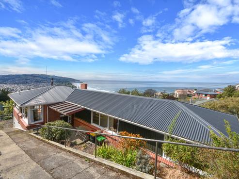 40 Earls Road, Saint Clair