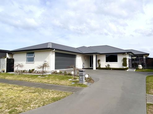 14 Fortis Place, Lytton West