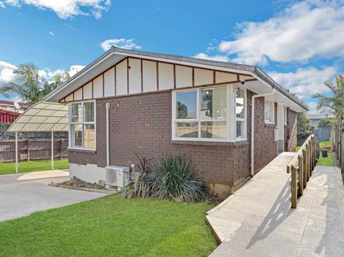 130 Preston Road, Otara