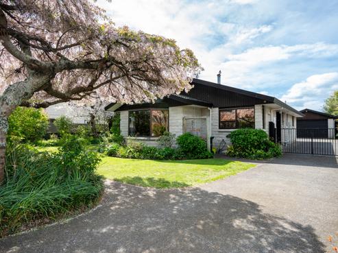 1216 Louie Street, Parkvale