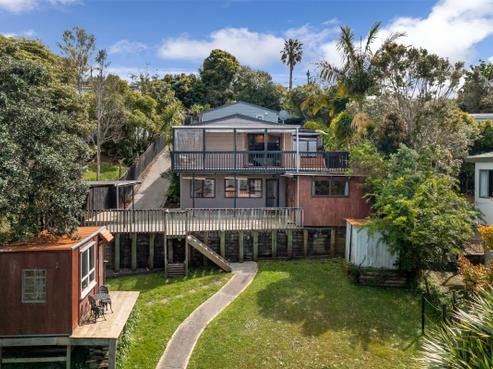 2/25 Matai Road, Stanmore Bay