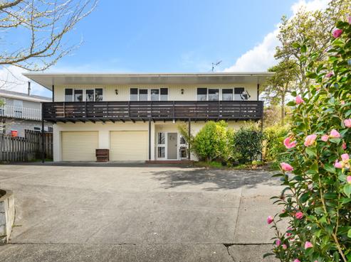 15 Dalzien Place, Feilding