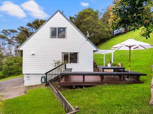 27B Witheford Drive, Bayview